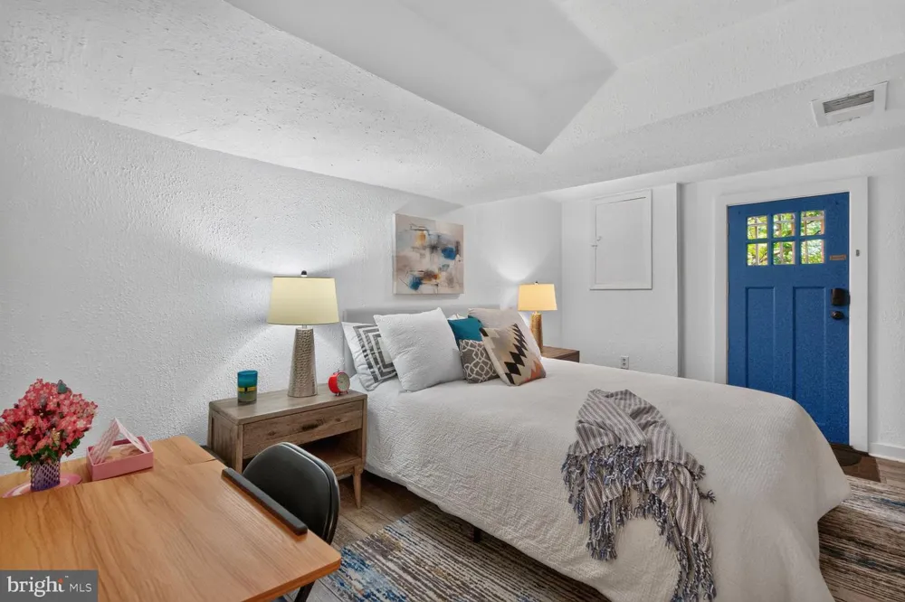 734 SILVER SPRING AVENUE Silver Spring, MD 20910