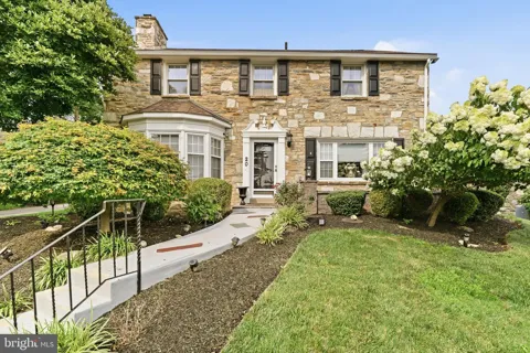 209 WINDSOR AVENUE