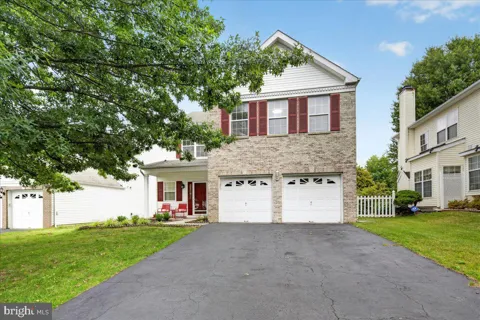 3 QUARRY COURT
