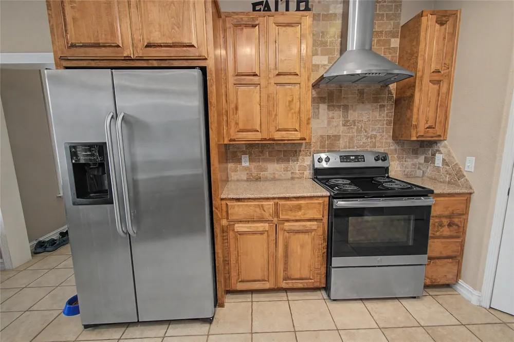 31359 S 200 ROAD Henryetta, OK 74437