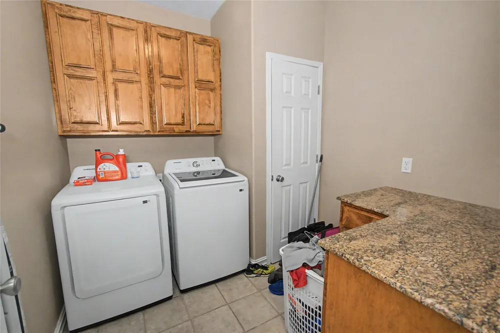 31359 S 200 ROAD Henryetta, OK 74437