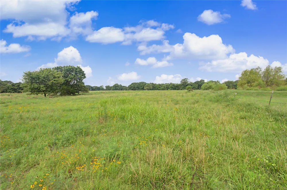 31359 S 200 ROAD Henryetta, OK 74437