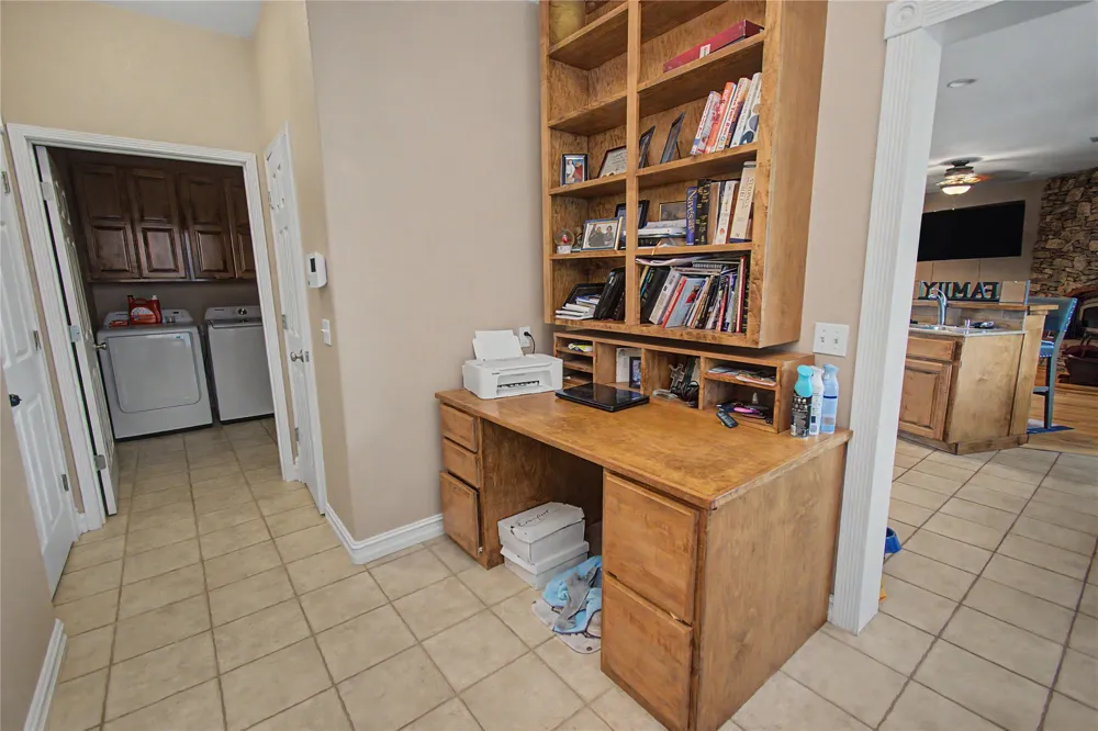31359 S 200 ROAD Henryetta, OK 74437