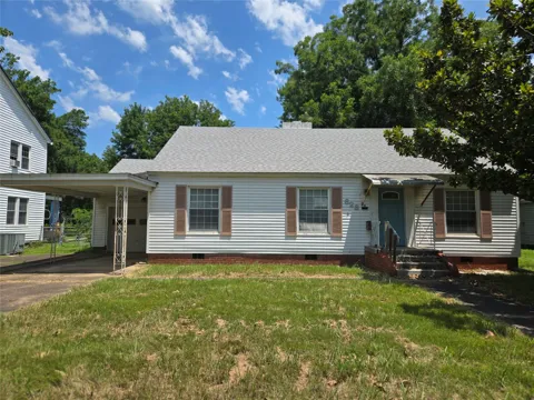 628 W Tahlequah