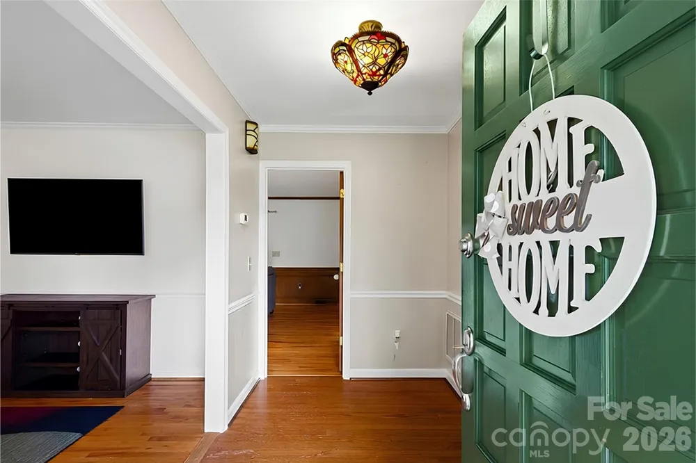8601 Middleton Circle Harrisburg, NC 28075