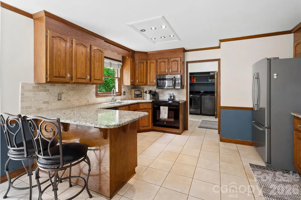 8601 Middleton Circle Harrisburg, NC 28075