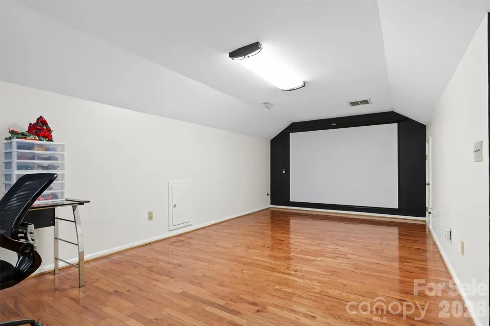 8601 Middleton Circle Harrisburg, NC 28075