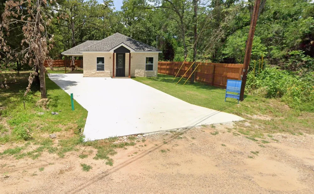 5368 Tom Hickman Lane Log Cabin, TX 75148