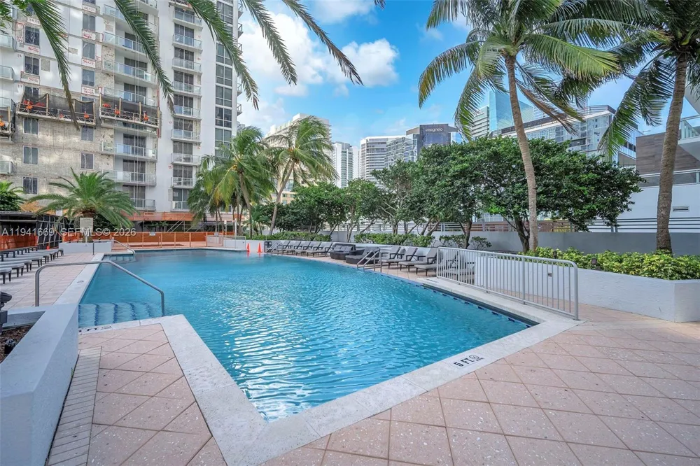 1050 Brickell Ave #2418 Miami, FL 33131