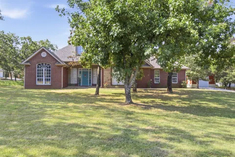 5082 W 165th Street