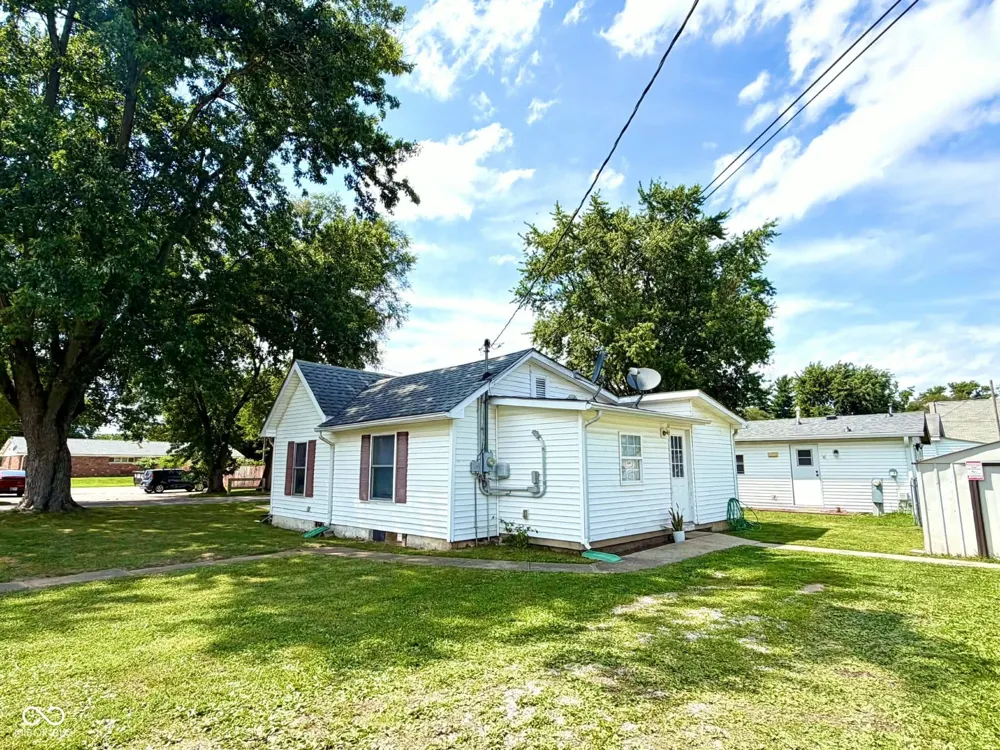 415 Morningside Drive Columbus, IN 47201