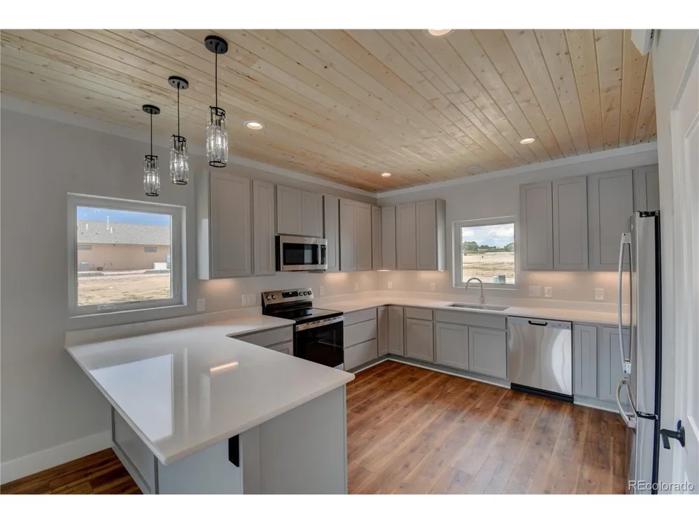 10706 Engelmann Avenue Poncha Springs, CO 81201