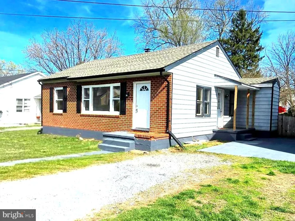 357 HEDRICK AVENUE Martinsburg, WV 25405