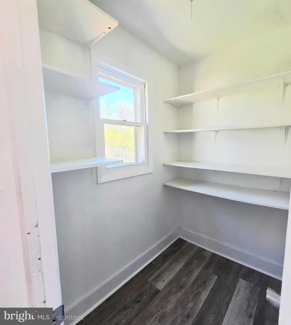 357 HEDRICK AVENUE Martinsburg, WV 25405