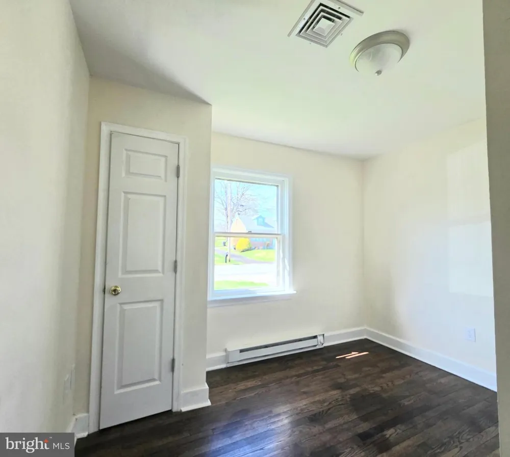 357 HEDRICK AVENUE Martinsburg, WV 25405