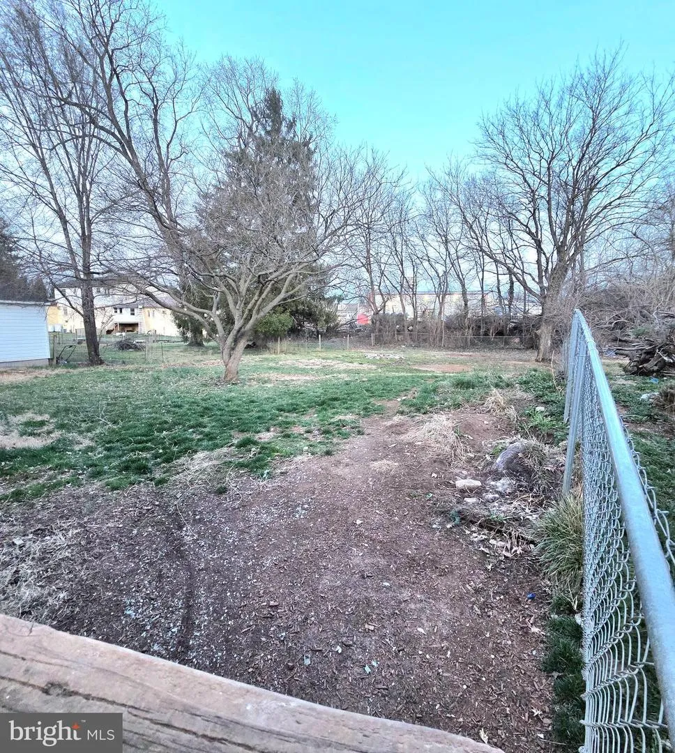 357 HEDRICK AVENUE Martinsburg, WV 25405