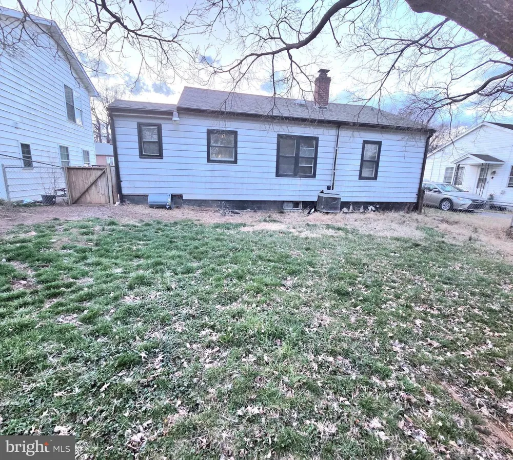 357 HEDRICK AVENUE Martinsburg, WV 25405