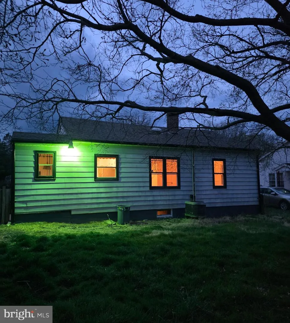 357 HEDRICK AVENUE Martinsburg, WV 25405