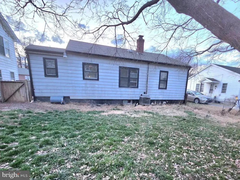 357 HEDRICK AVENUE Martinsburg, WV 25405