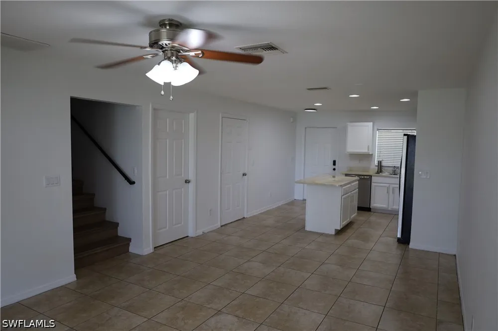 Leeds Road Fort Myers, FL 33907