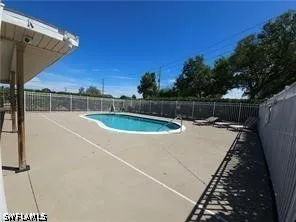 Leeds Road Fort Myers, FL 33907