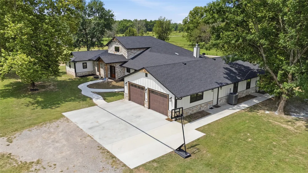 29180 S 4170 ROAD Inola, OK 74036