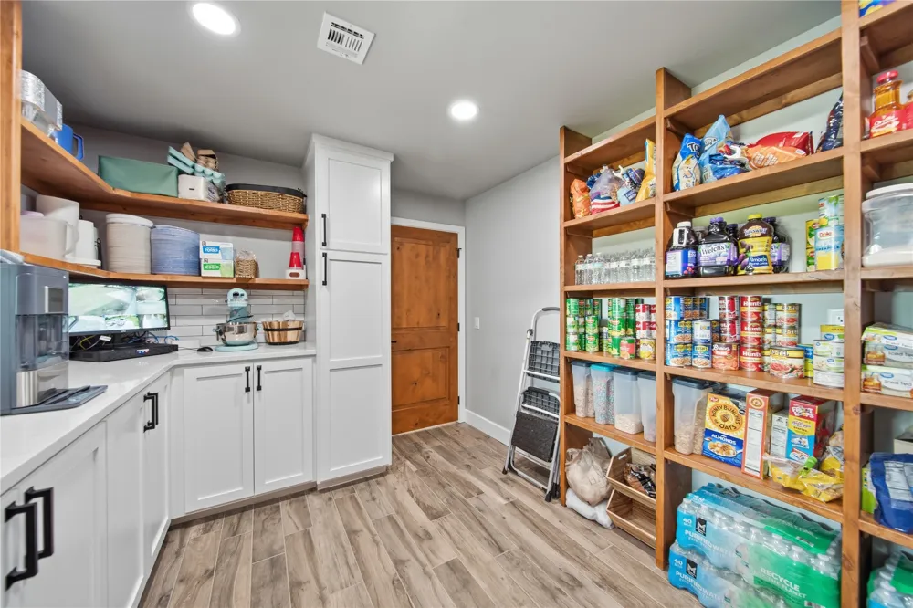 29180 S 4170 ROAD Inola, OK 74036