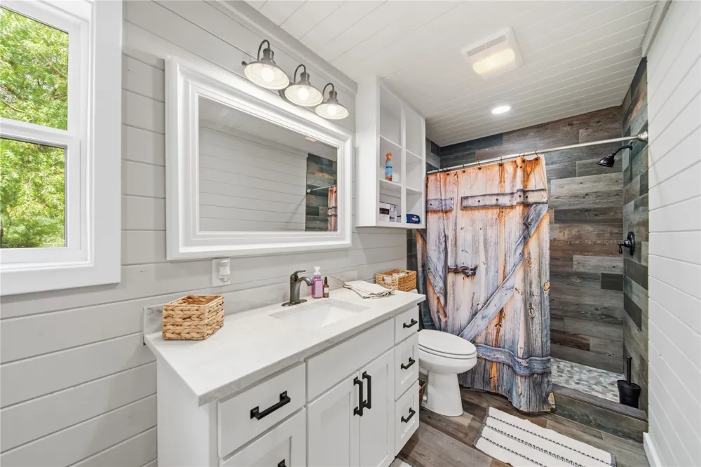 29180 S 4170 ROAD Inola, OK 74036