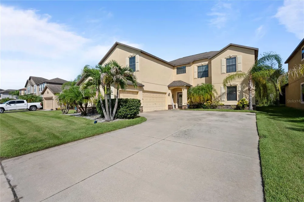5049 IVORY STONE DRIVE Wimauma, FL 33598