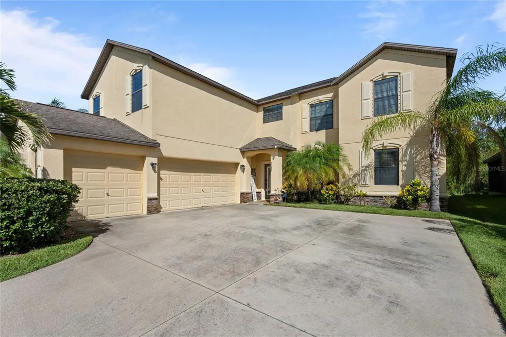 5049 IVORY STONE DRIVE Wimauma, FL 33598