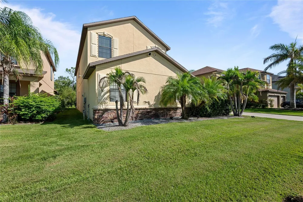 5049 IVORY STONE DRIVE Wimauma, FL 33598