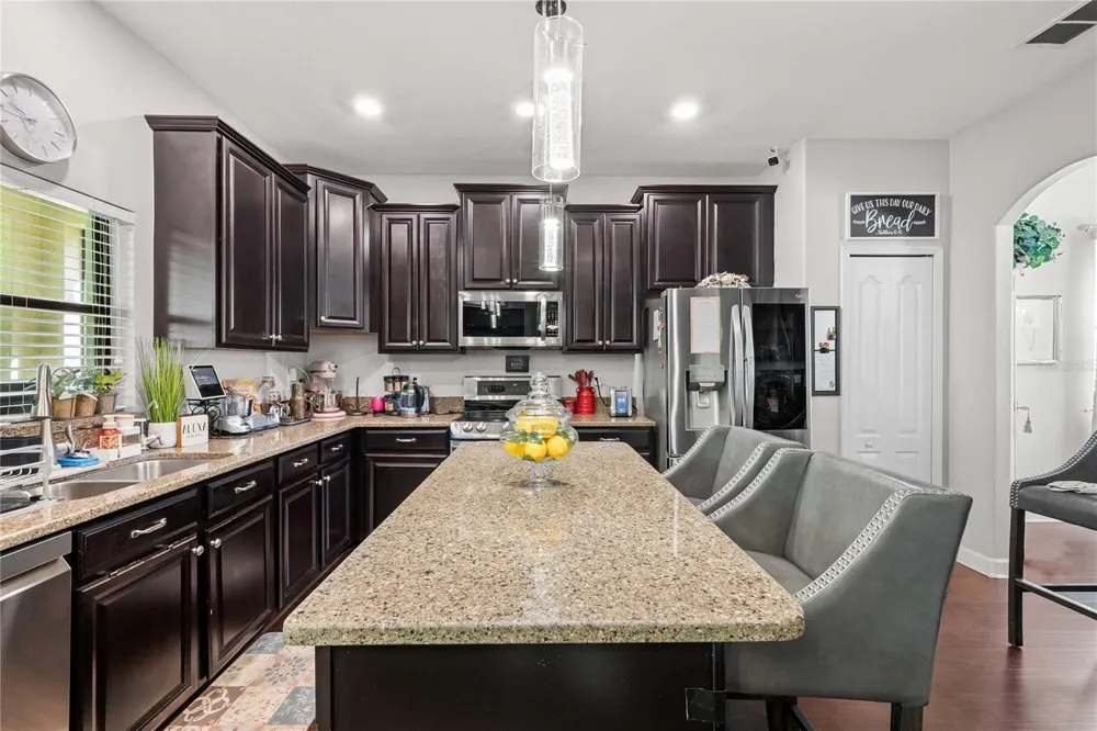 5049 IVORY STONE DRIVE Wimauma, FL 33598