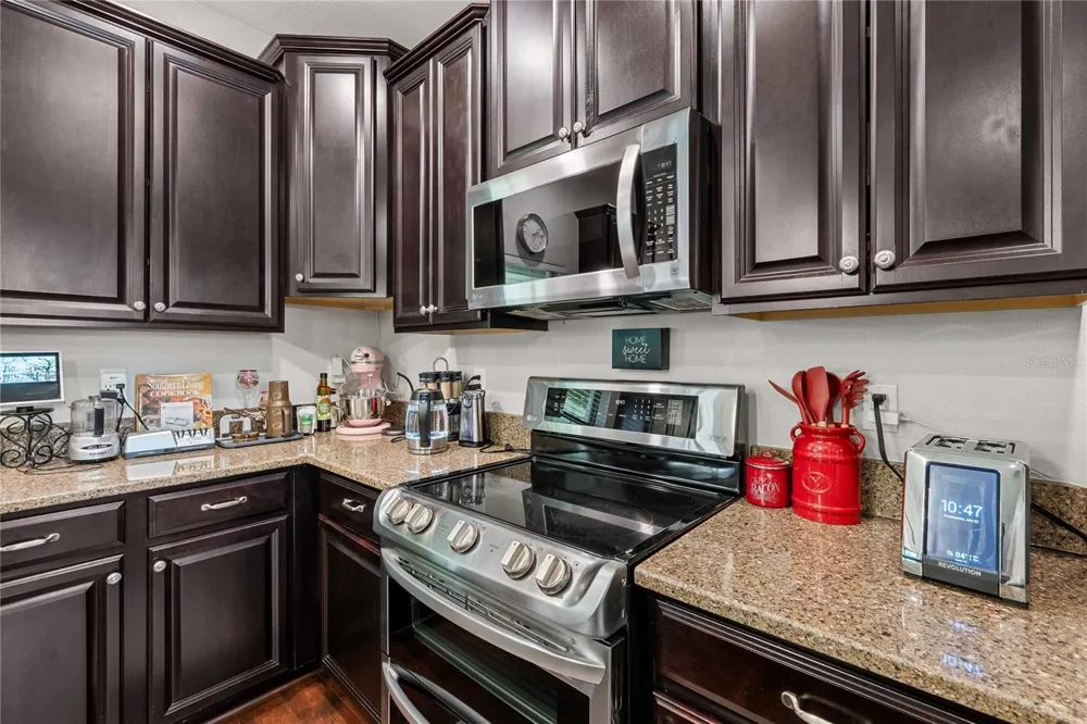 5049 IVORY STONE DRIVE Wimauma, FL 33598
