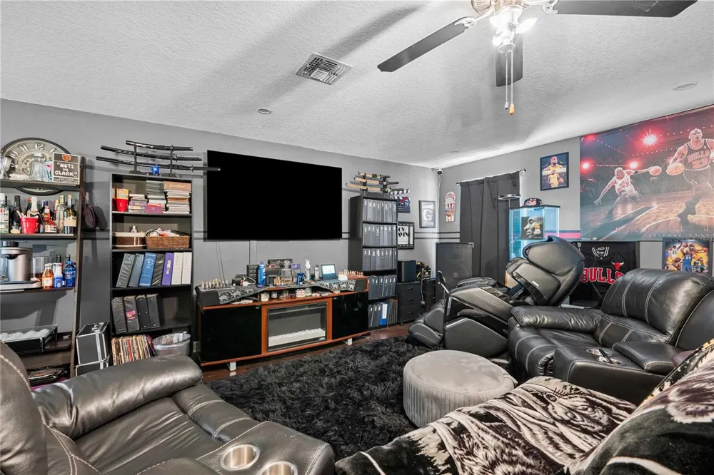 5049 IVORY STONE DRIVE Wimauma, FL 33598