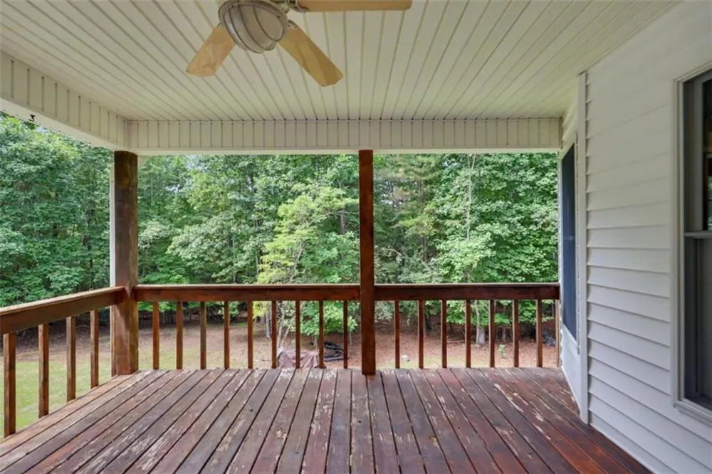 93 Lori Lane Blairsville, GA 30512