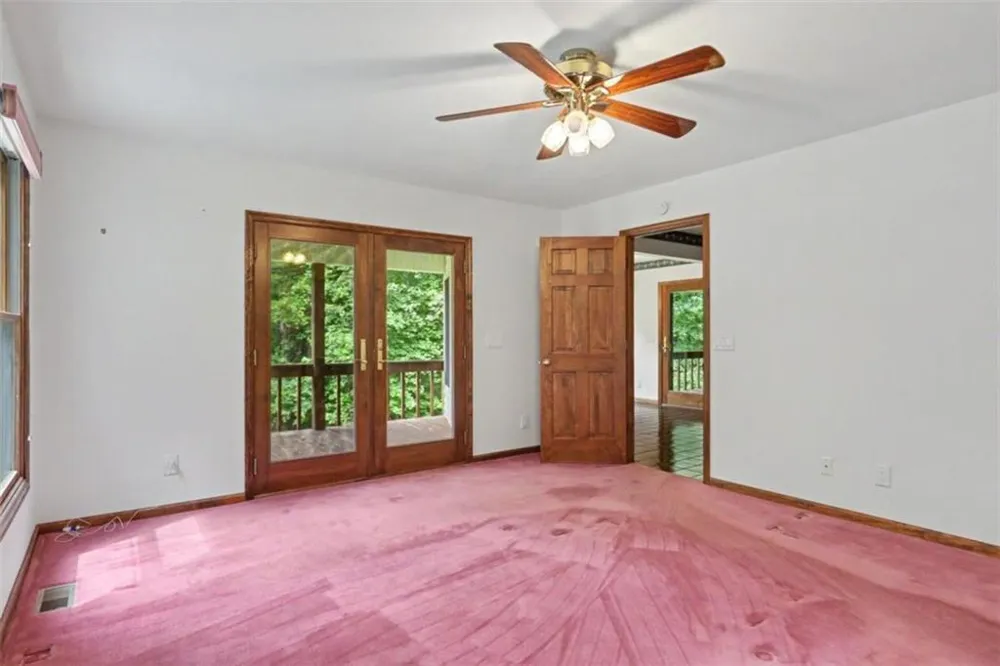 93 Lori Lane Blairsville, GA 30512