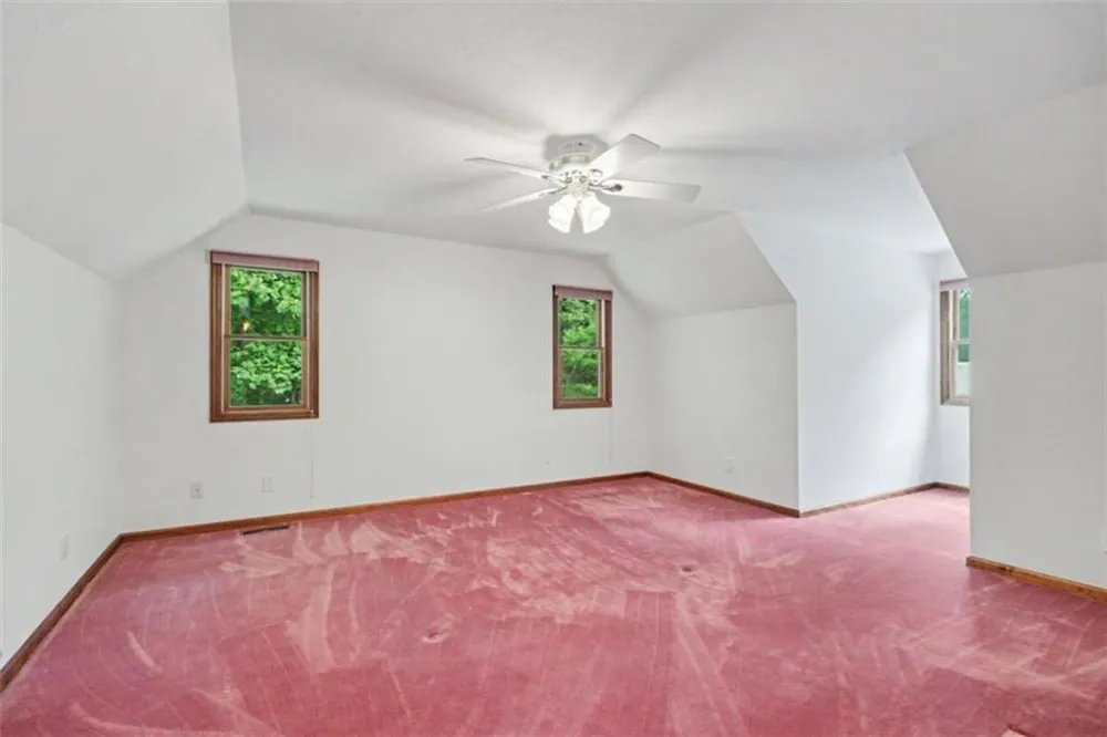 93 Lori Lane Blairsville, GA 30512
