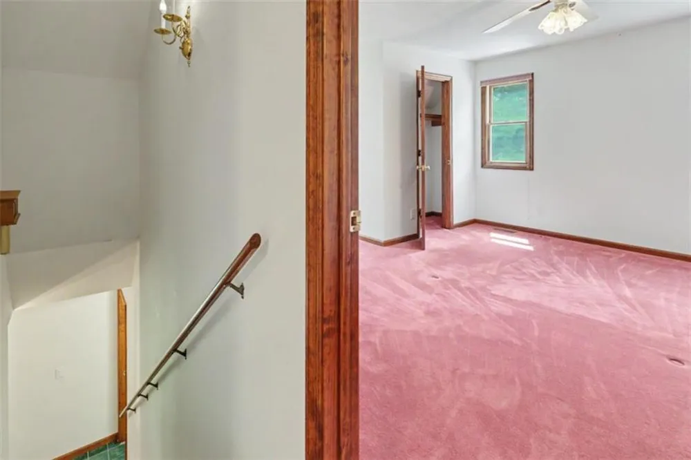 93 Lori Lane Blairsville, GA 30512