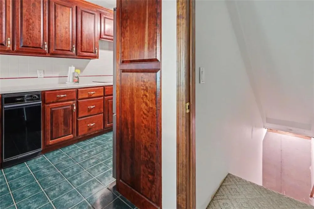 93 Lori Lane Blairsville, GA 30512