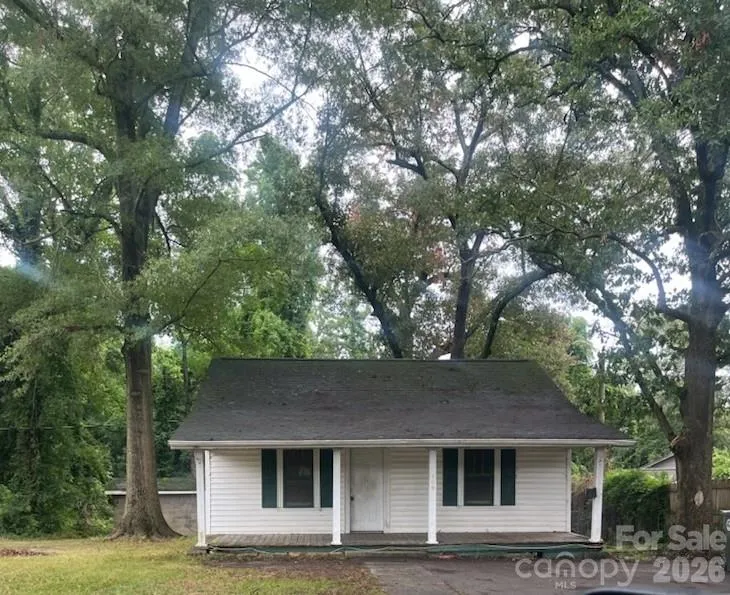 109 Carlton Drive Cherryville, NC 28021