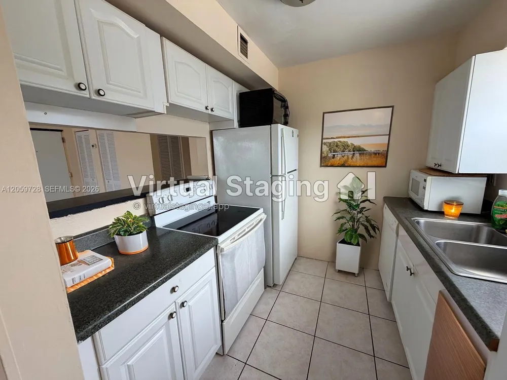 16508 NE 26th Ave #201 North Miami Beach, FL 33160