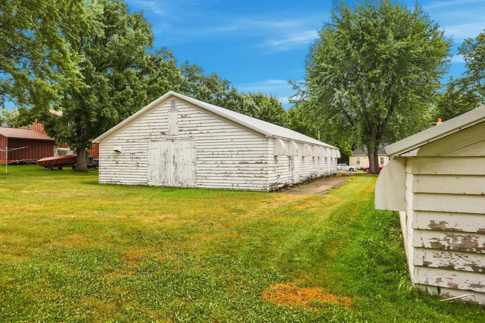 221 11th Street Albany, MN 56307