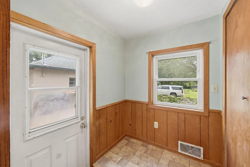 221 11th Street Albany, MN 56307