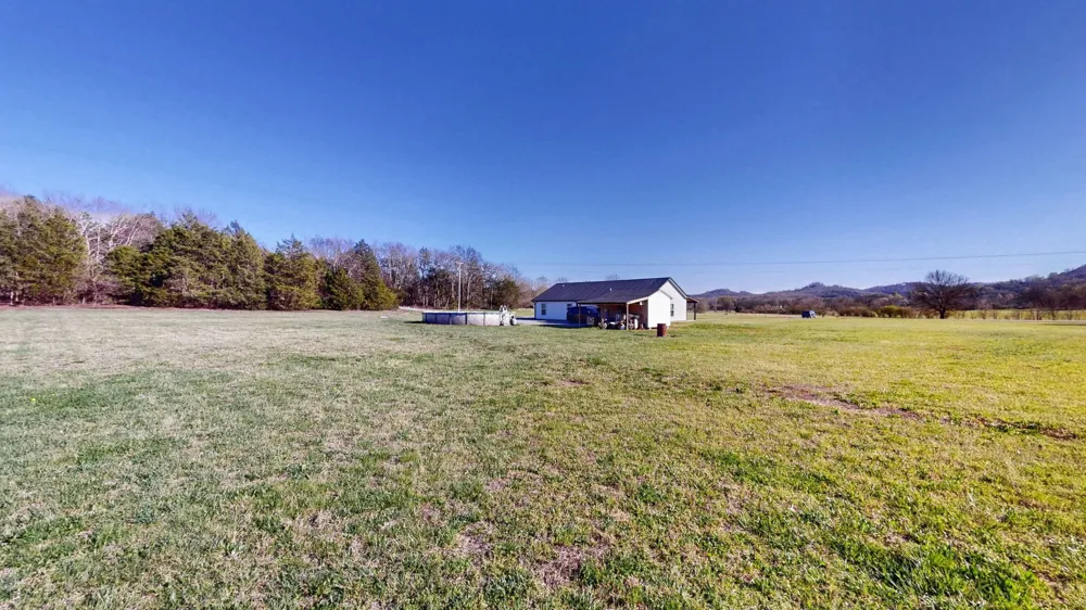 2586 Brown Shop Rd Petersburg, TN 37144