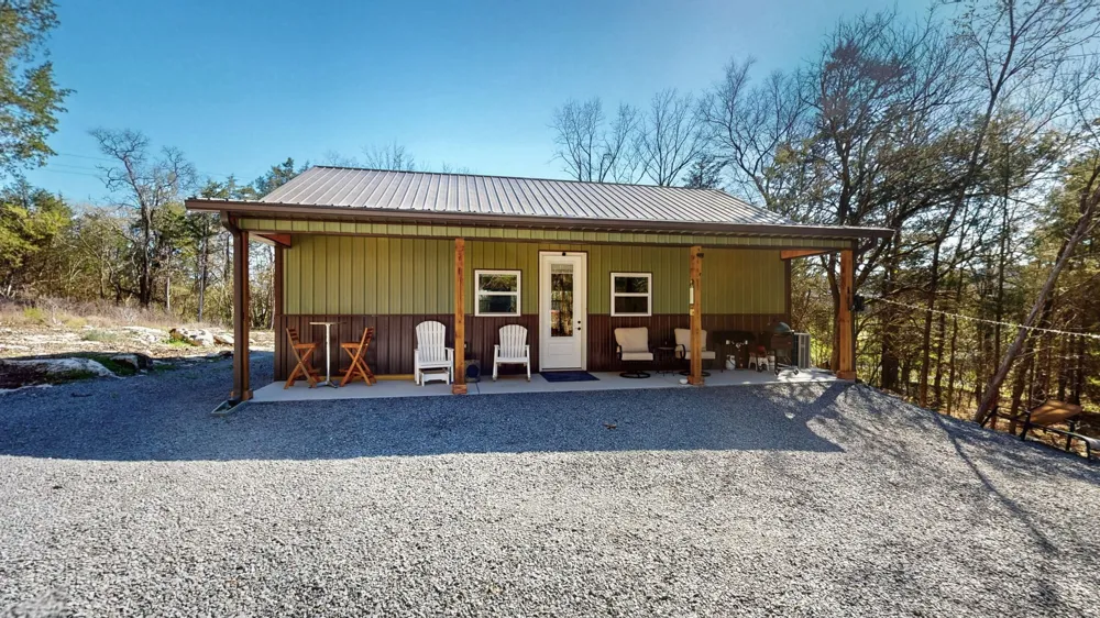 2586 Brown Shop Rd Petersburg, TN 37144