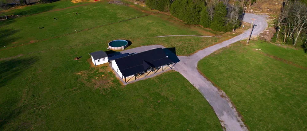 2586 Brown Shop Rd Petersburg, TN 37144