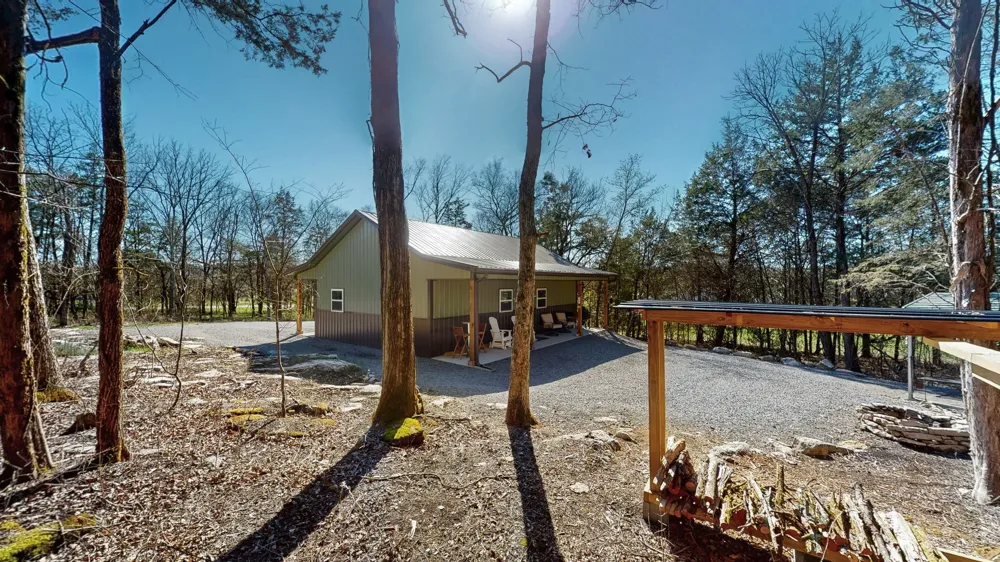 2586 Brown Shop Rd Petersburg, TN 37144