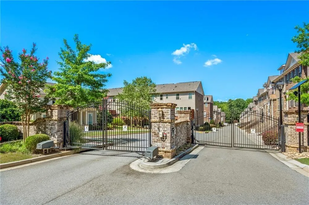 1306 Harris Way Brookhaven, GA 30319