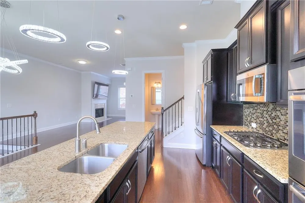 1306 Harris Way Brookhaven, GA 30319