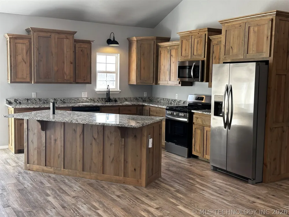 20030 E 794 ROAD Tahlequah, OK 74464